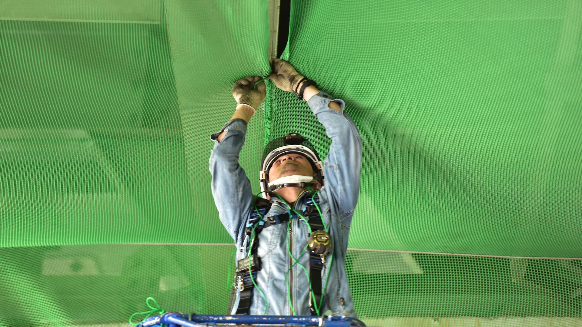 剥落防止ネット設置工事